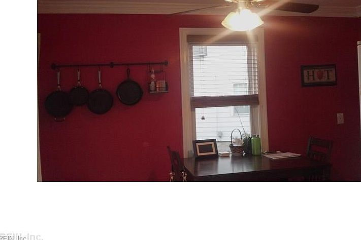 1st image of 915 Newell Ave