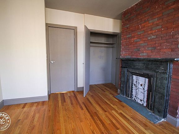 5th image of 1248 Dekalb Ave APT 3R
