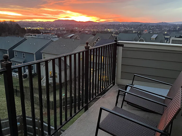 814 Oval Park Ln — Photo 27