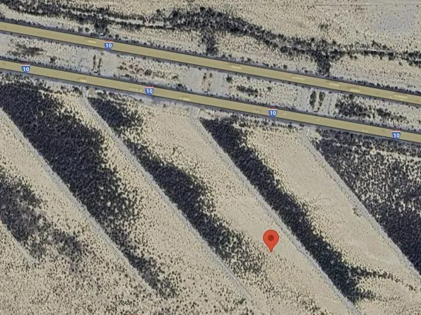 60231 55 1/2 Street #14W, Salome, AZ 85348