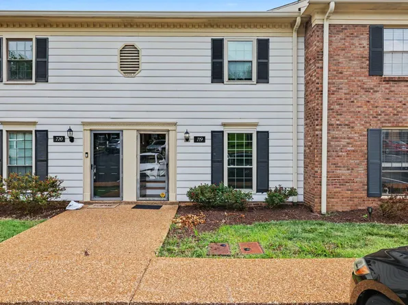 719 Fox Ridge Dr, Brentwood, TN 37027