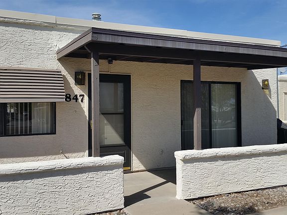 2nd image of 847 E Lancaster Cir #1