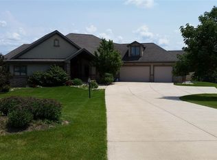 4854 Triple Crown Ct, Middleton, WI 53562