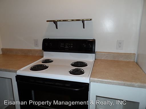 4th image of 124 N Grant St