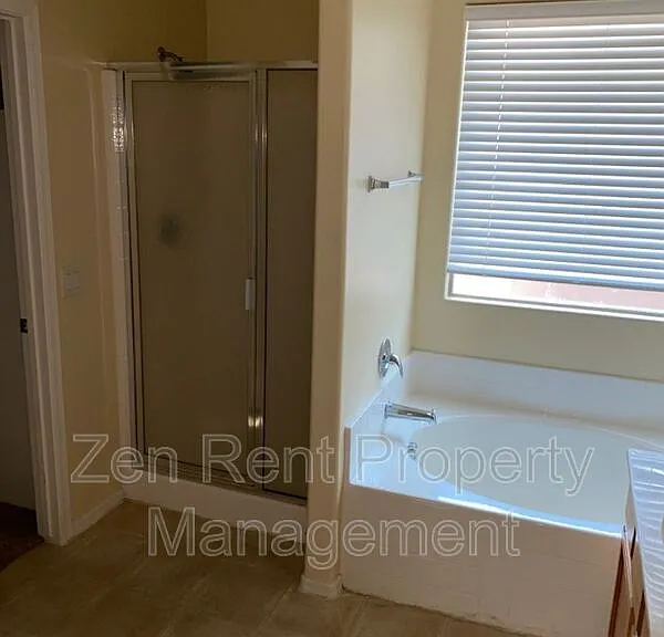 4569 E Sundance Ave — Photo 16