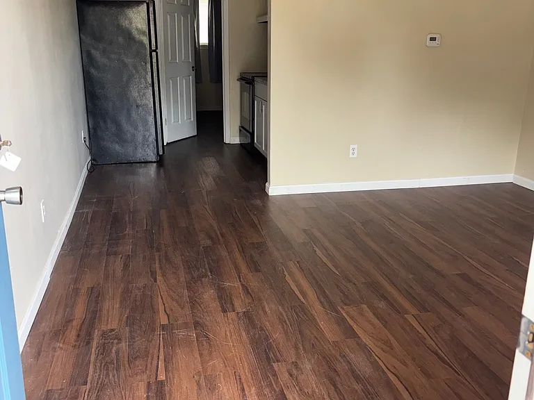 134 Main St — Photo 11