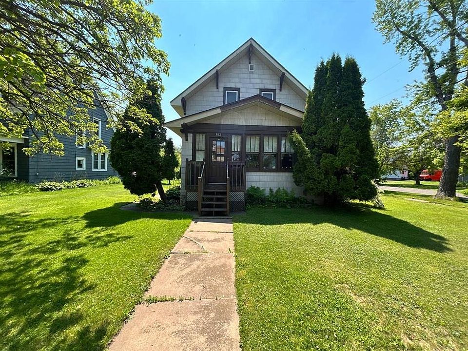 1st image of 302 E 5th Street