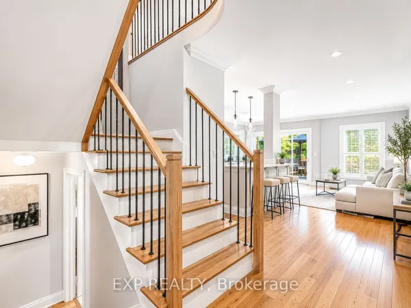 130 Robert St #22, Milton, ON L9T 6E3