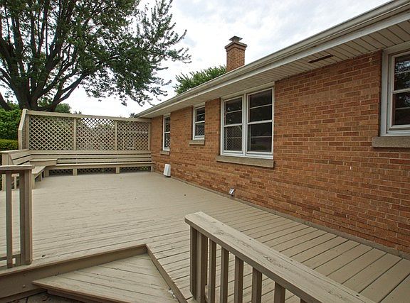 3rd image of 13204 Hickory Ln