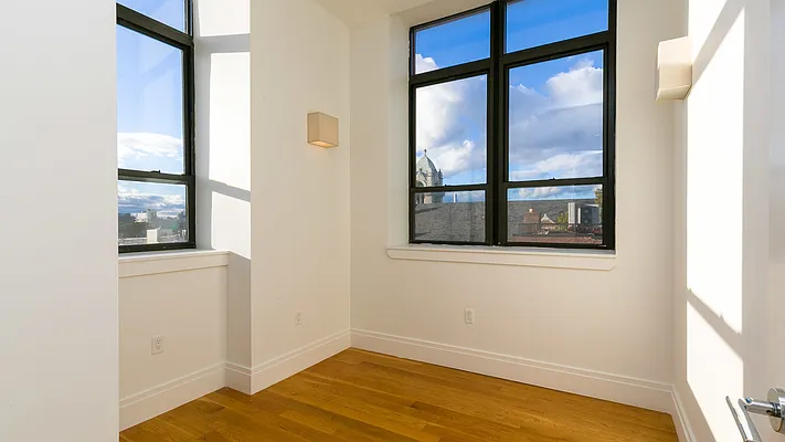 Rented by Nooklyn NYC LLC | media 85