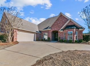 140 Brierfield Dr, Madison, MS 39110