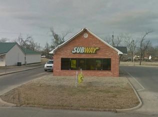 1003 E Jackson St, Hugo, OK 74743