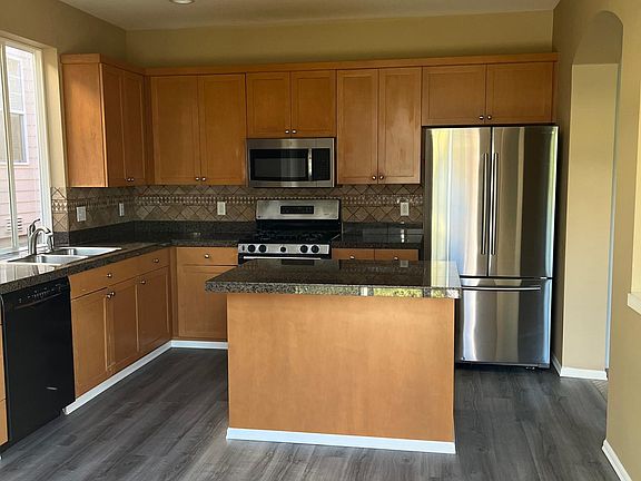 2nd image of 22566 SE 13th St