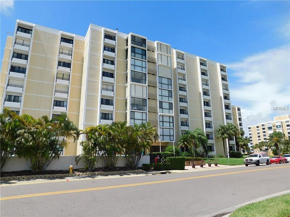 1st image of 830 S Gulfview Blvd APT 302