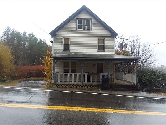 4th image of 533 Sunapee St Floor 1