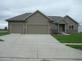 1019 NE 43rd St, Ankeny, IA 50021