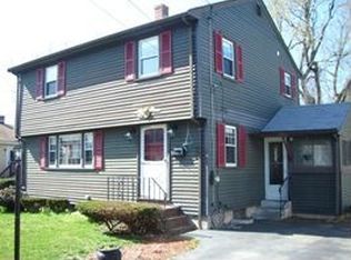 11 Lydon Ct, Woburn, MA 01801
