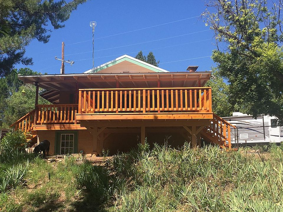 Rear deck area. 