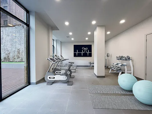 Rented by Bohemia Realty Group | media 12