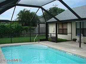3rd image of 3381 Floral Palm Blvd