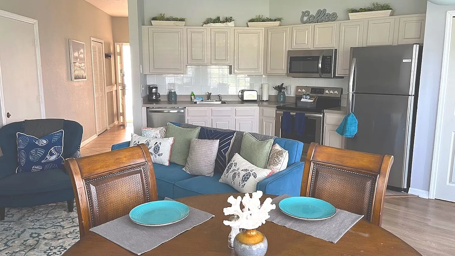 1 bed, 1.0 bath, $2,716 — Photo 1