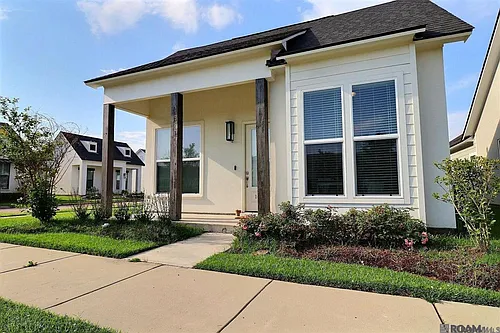 14117 Village Square Ave Photo 1
