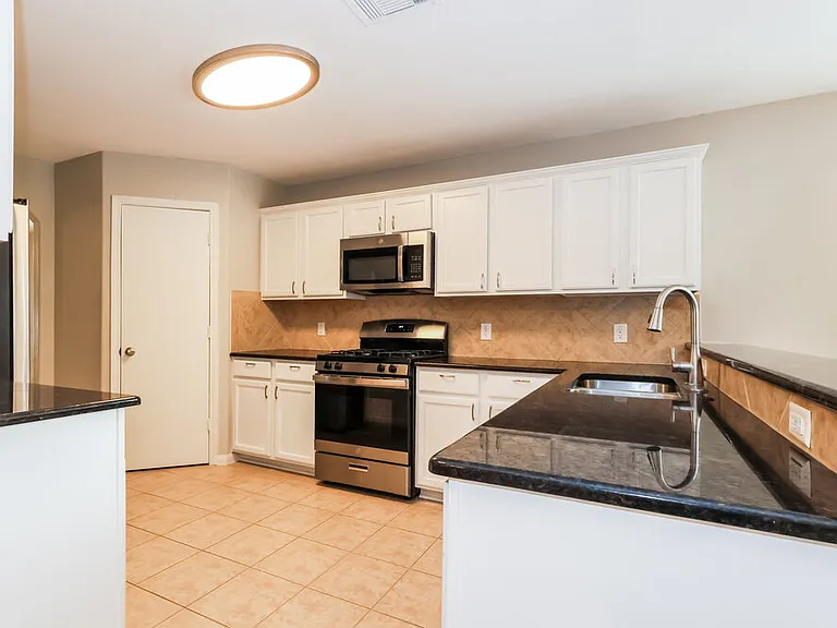 15322 Key Crest Ln — Photo 8