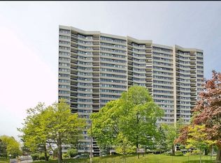 100 Echo Point #1206, Toronto, ON M1W 2V2