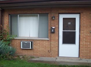 525 Burnham Ave, Calumet City, IL 60409
