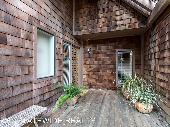 3rd image of 4154 Interdale Way