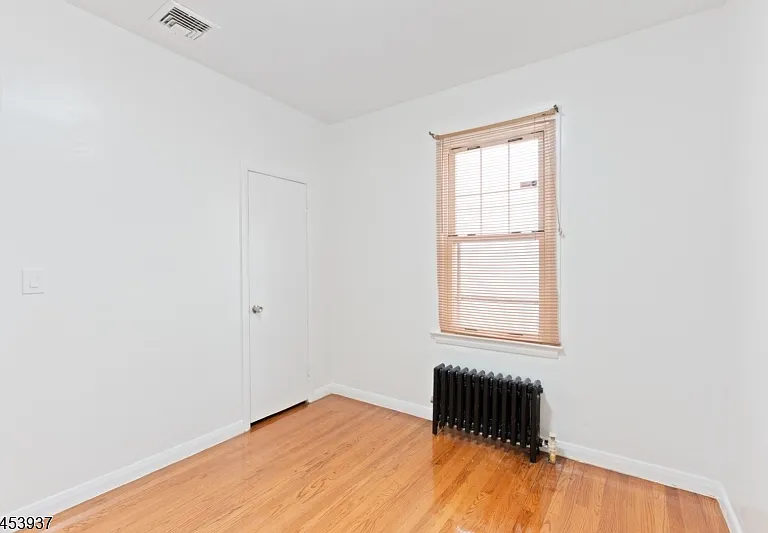 297 Delaware Ave — Photo 7
