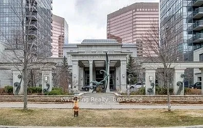 Photo 2 of 16 - 15 Greenview Ave #1713 - Toronto, ON Building Photo - 15 Greenview Ave #1713