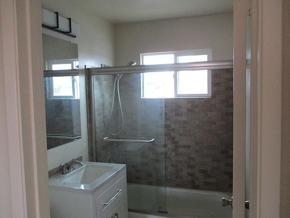 5th image of 756 Concord Ave #3