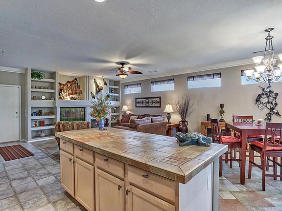 5th image of 16461 W Una Noche Ct