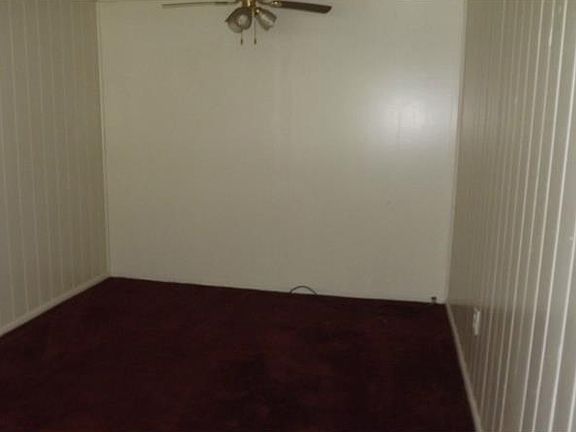 4th image of 2435 Laurel Ave