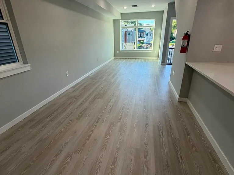 132 E Holsman St #2 — Photo 5