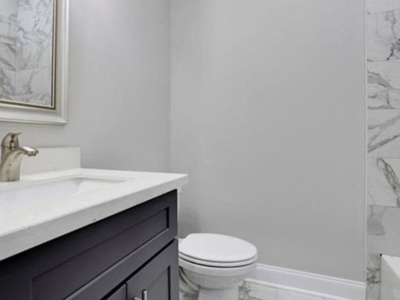 5th image of 423 Alabo St #A
