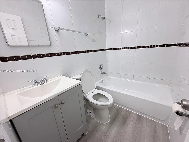 333 NW 2nd Ave #6 — Photo 14