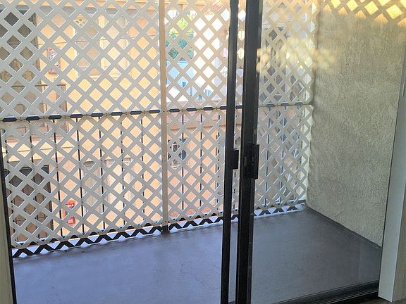 4th image of 2225 E 10th St #8056836