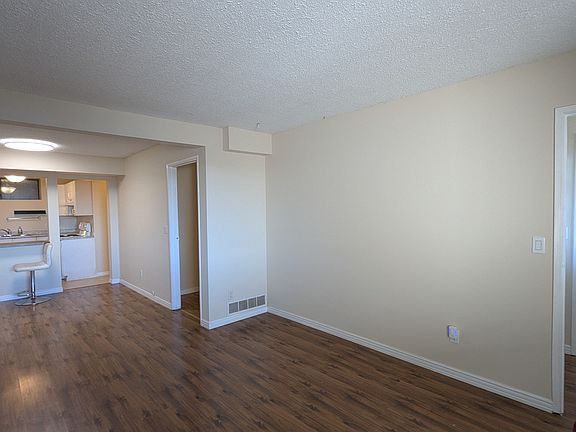 4th image of 13257 Marine Dr