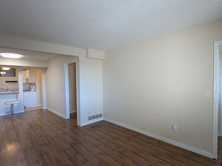 13257 Marine Dr — Photo 4