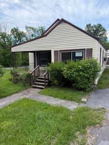 2807 S Carpenter Dr, Covington, VA, 24426