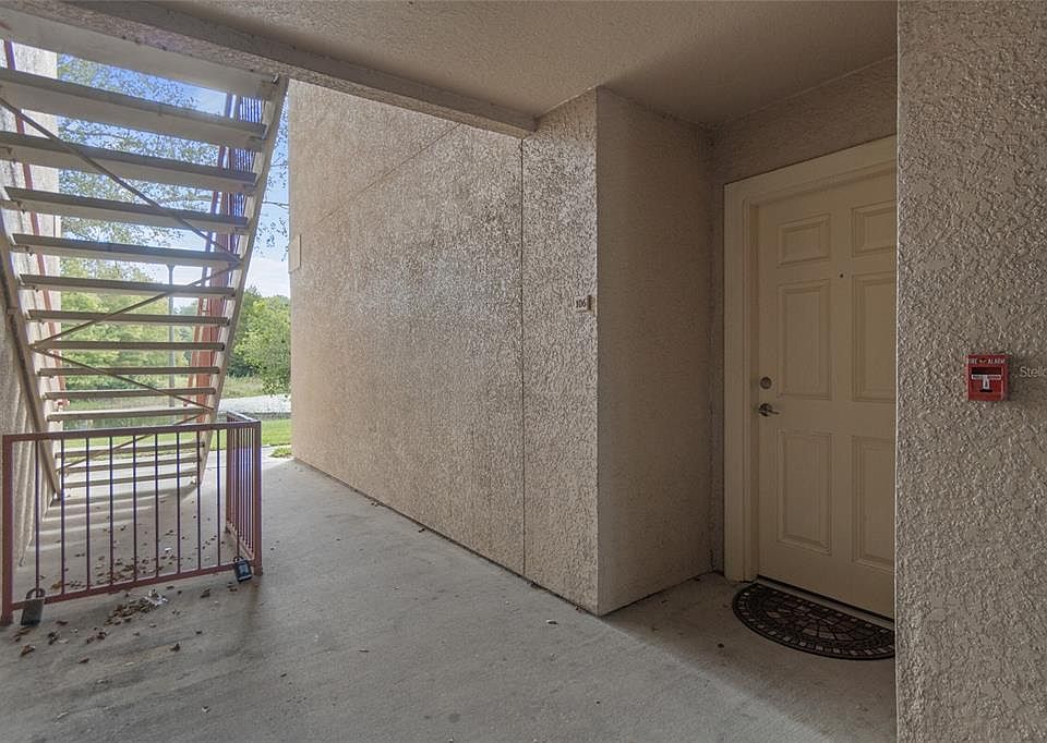 1st image of 5908 Brickleberry Ln Unit 106