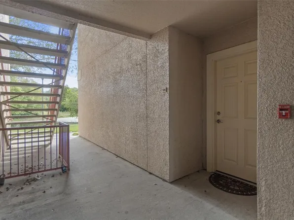 5908 Brickleberry Ln Unit 106, Zephyrhills, FL 33541