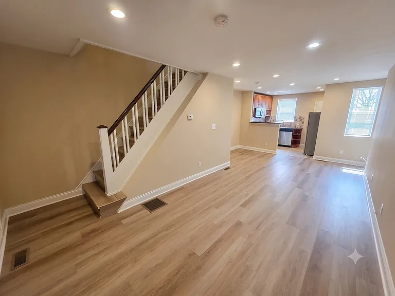 5951 Elsinore St — Photo 3