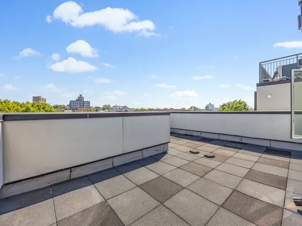 305 Sumpter Street image 47 of 48