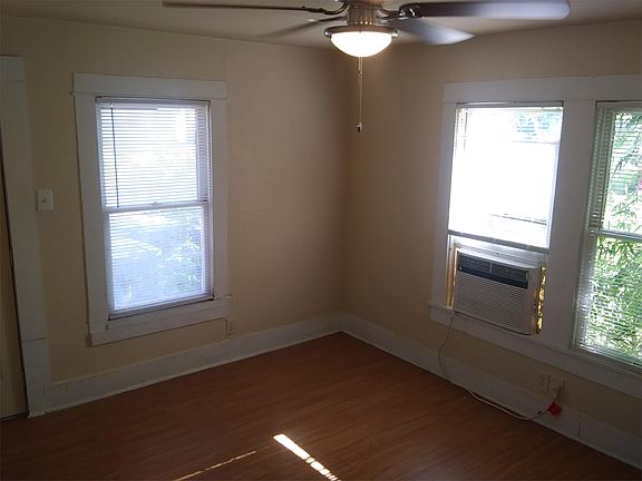 5th image of 905 W Lynwood Ave #2