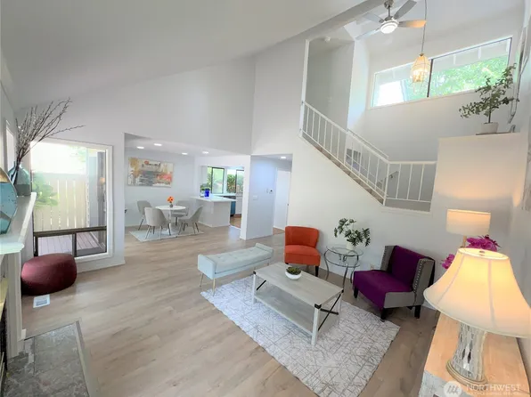 1711 159th PL NE #29, Bellevue, WA 98008