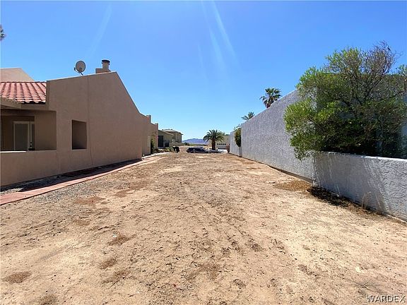 2nd image of 2892 Camino Del Rio