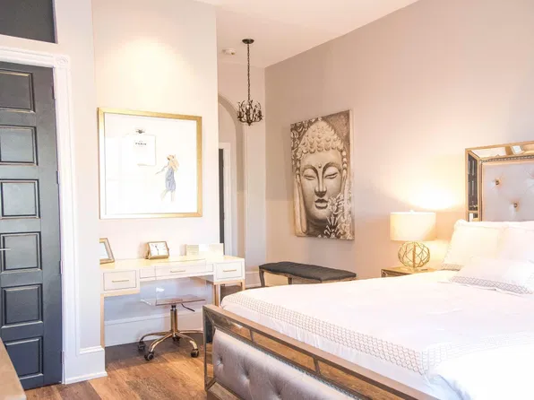 506 Seward Sq SE #2, Washington, DC 20003